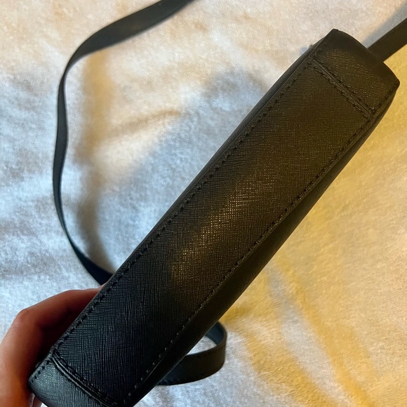 Authentic Kate Spade Crossbody Bag - Picture 5 of 6